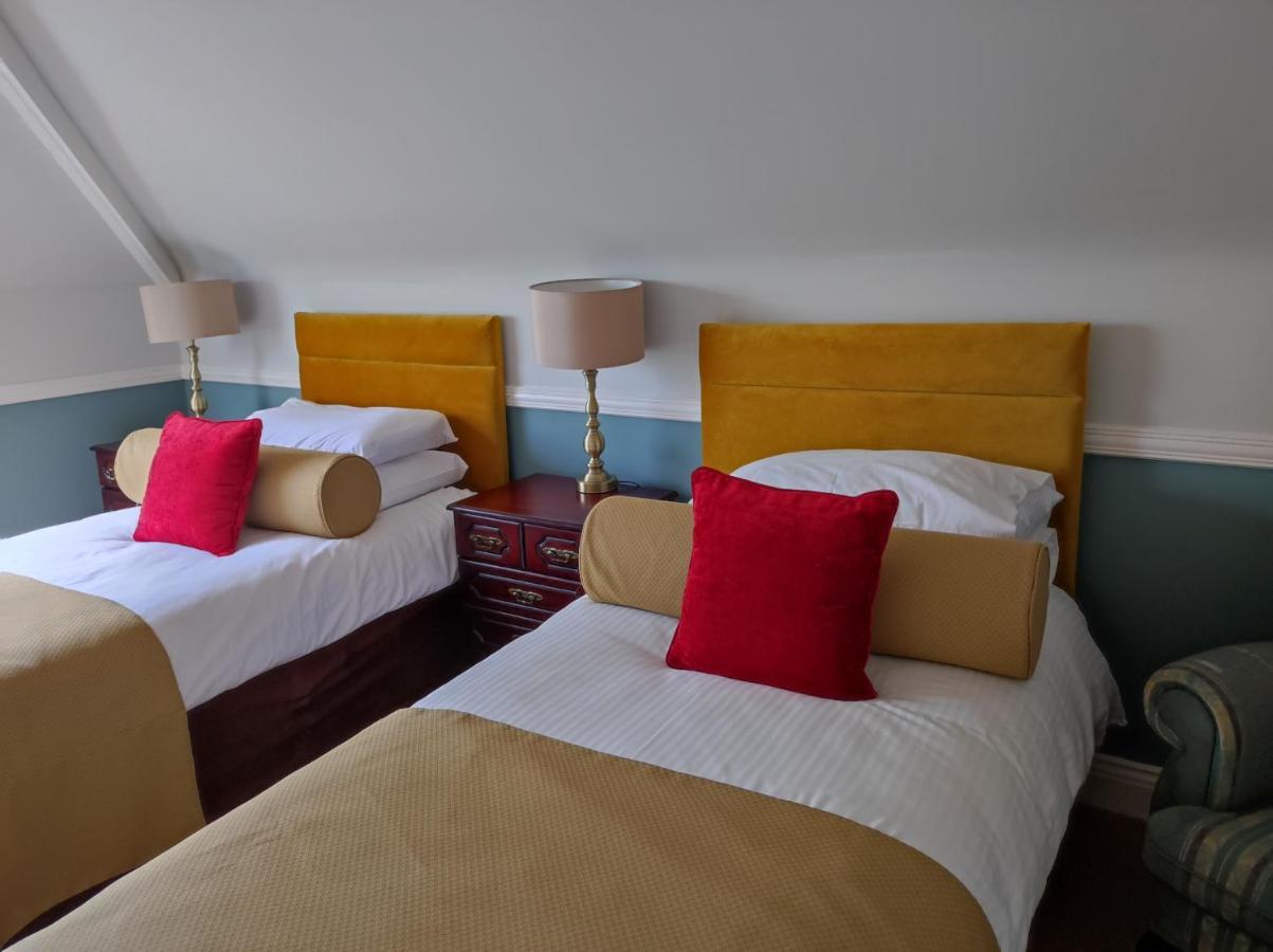 Aran View Country House And Lodge Дулин Стая снимка
