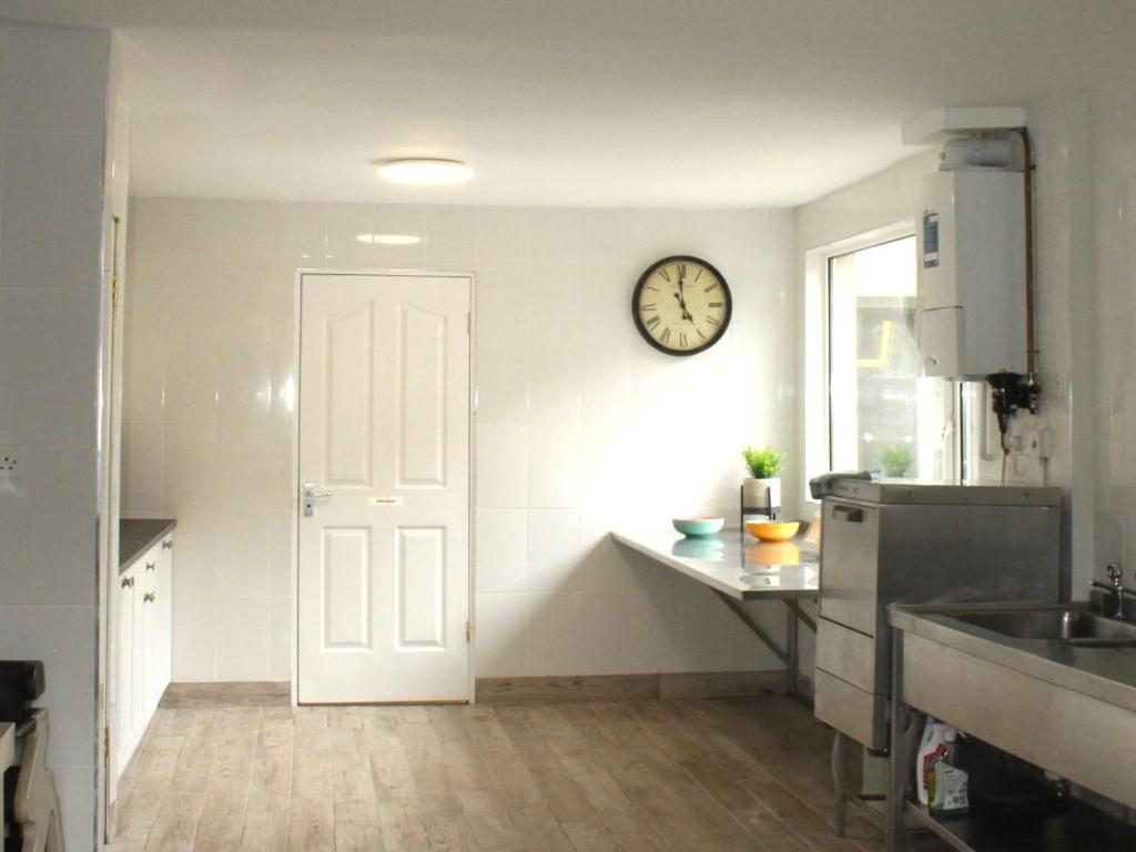 Aran View Country House And Lodge Дулин Екстериор снимка