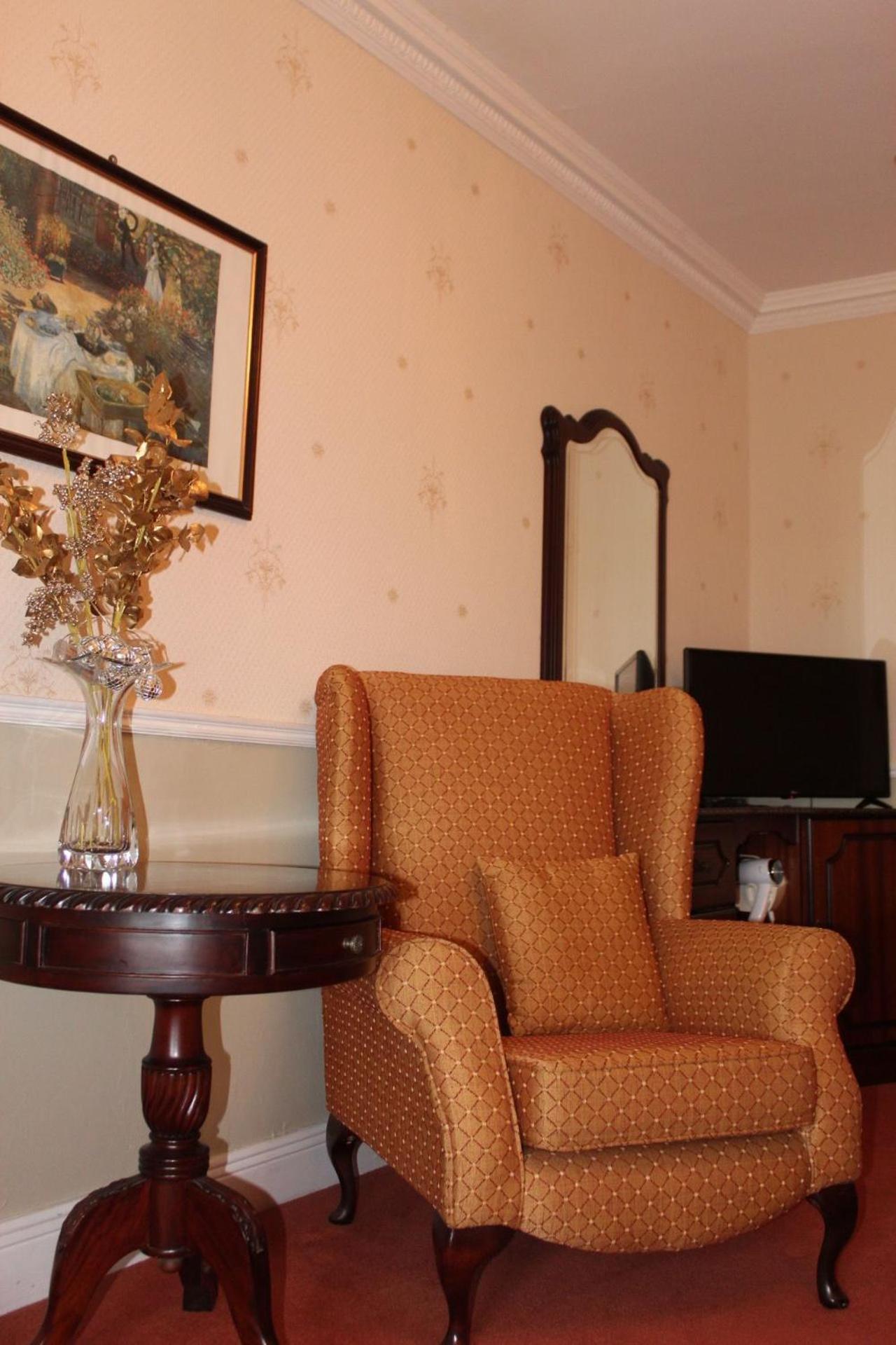 Aran View Country House And Lodge Дулин Екстериор снимка