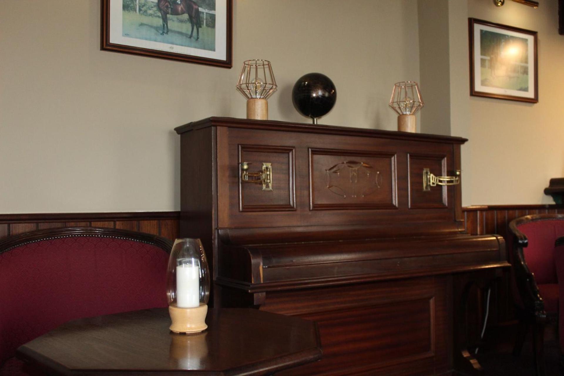 Aran View Country House And Lodge Дулин Екстериор снимка