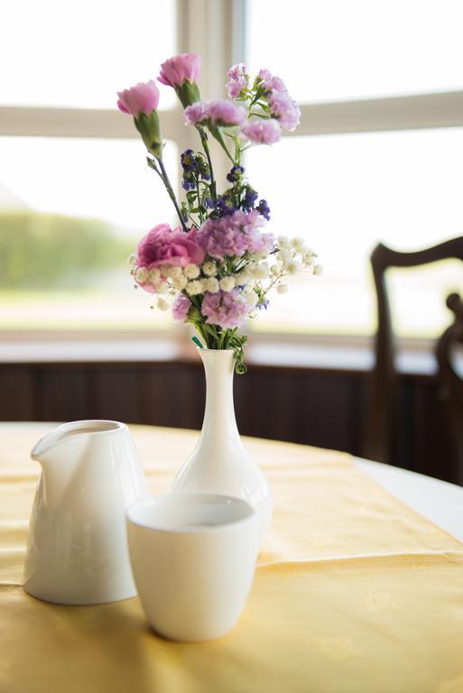 Aran View Country House And Lodge Дулин Екстериор снимка