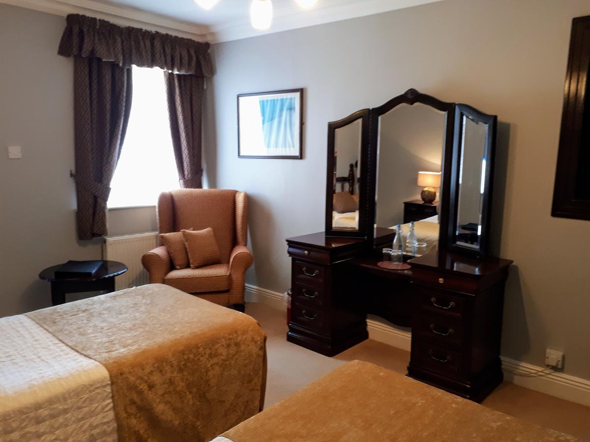 Aran View Country House And Lodge Дулин Екстериор снимка